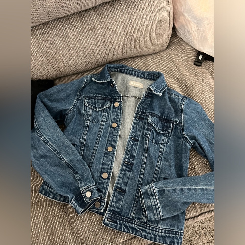 Jean jacket - Picture 3 of 3